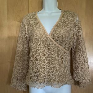 Vintage Bell Sleeved Lace Top